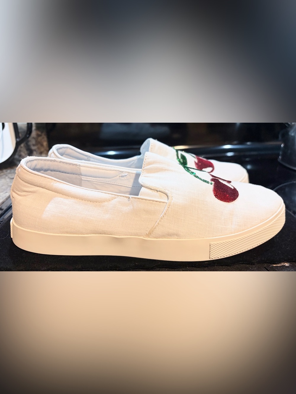 Katy Perry The Kerry Cherry Slip On Canvas Sneakers White Women's Size 8 M / 39